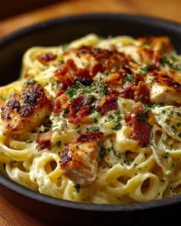 Creamy Chicken Bacon Ranch Pasta with crispy bacon and herbs